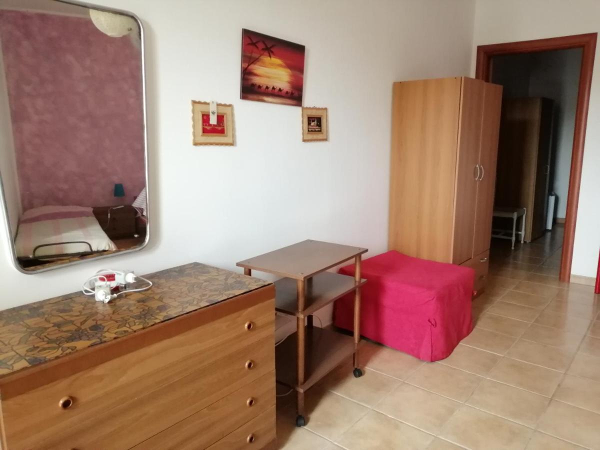 Vento Dell'Est Bed & Breakfast San Cataldo  Luaran gambar